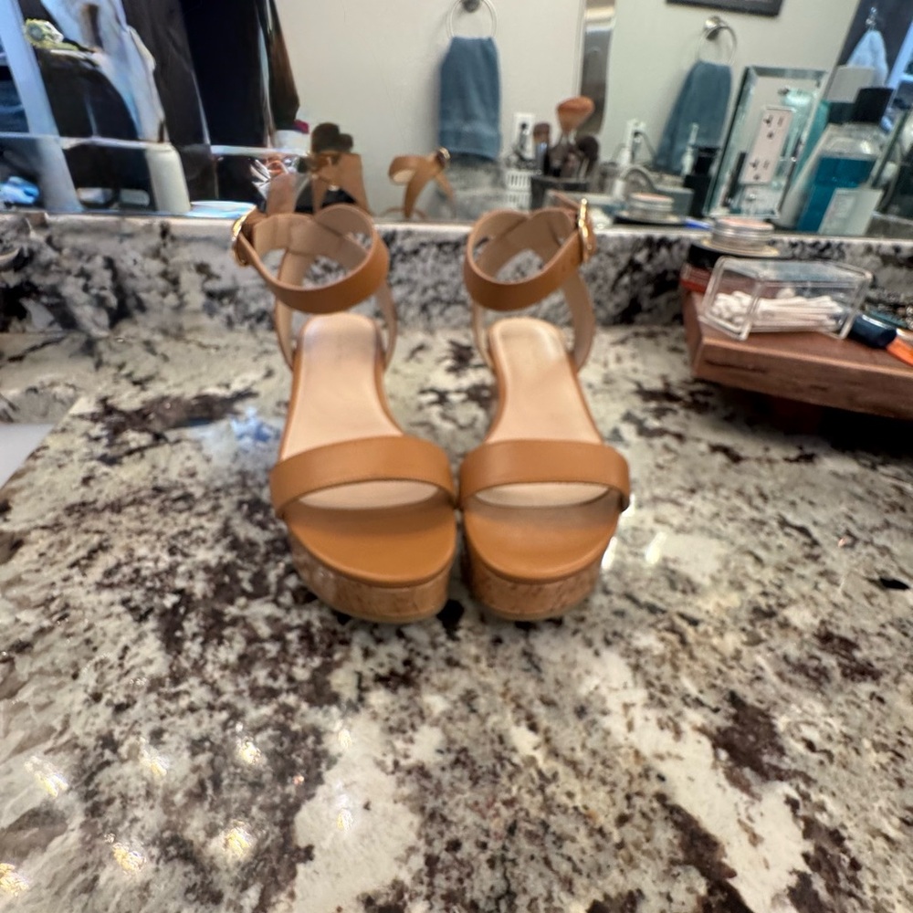 Stuart Weitzman Tan Wedge Sandals - Picture 5 of 8